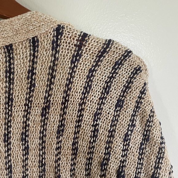 Free People Sweater - Picture 9 of 9